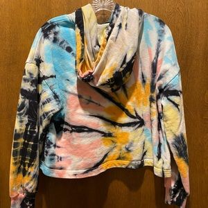 Cropped Forever 21 rainbow tie dye hoodie